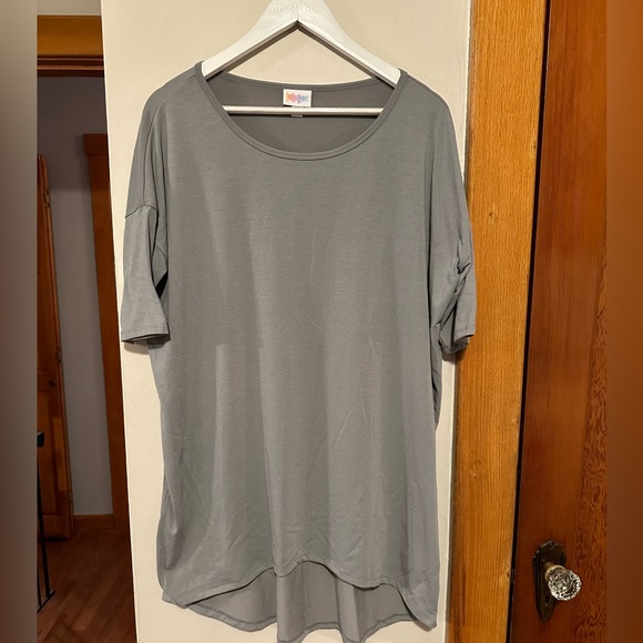 Lularoe Grey Tunic Size M - Picture 1 of 3